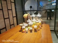 -齐河孔雀王温泉酒店·金孔雀自助百汇