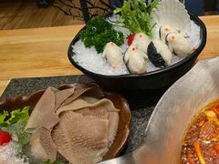 企鹅丸-湊湊火锅·茶憩(石家庄万象城店)