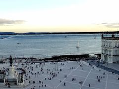 -商业广场(Praça do Comércio)