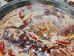 -黄潇洒老火锅(九眼桥宏济巷店)