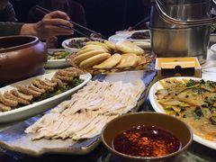 -蔼若春.传承三十年云南菜(金碧公园店)