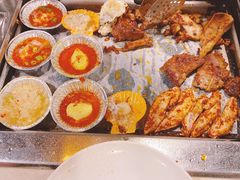 -爱客得牛排海鲜烤肉·火锅自助(春熙路黑金好店)