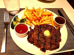 -WOLFGANG PUCK KITCHEN & BAR(迪士尼小镇店)