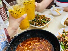 -啰啰冰屋(景洪总店)