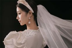 点击看大图 -挪娅婚纱摄影皇家会所