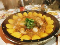 -王老六铁锅炖鱼(圣亚海洋店)