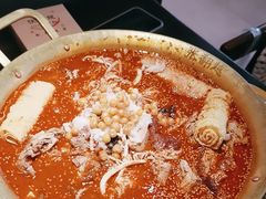 -张翻越·川渝冒菜·武汉黑鸭煲(城北万象城店)