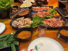 -丹东特色烤肉(学府路一部店)