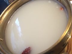-慢丽江·云南野生菌土鸡锅(付家庄店)