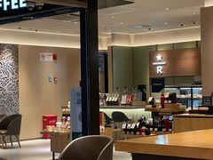 -星巴克臻选(上海中环广场2F店)