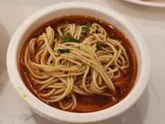-李与白包子铺(桐梓林店)