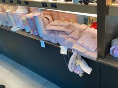 -星巴克(北京西大望路温特莱店)