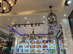 -梁姐啤酒鱼(兴坪古镇店)