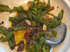 -俏湖兰·辣椒炒个肉(海沧店)