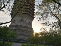-玲珑塔公园