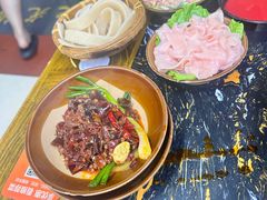 -乖嬢嬢重庆老火锅(南联店)