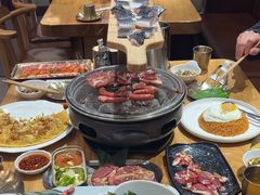 -青瓦餐厅·生鱼片·韩园烤肉(西塔店)