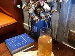 -ZING COFFEE 镜咖啡