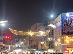 -六合夜市