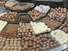 -Laderach 莱德拉(上海环贸iapm店)