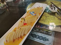 -东口码头·烧鸽子·鱼头泡饼·地方菜(金鹰悦城店)