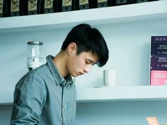 -UNI UNI(环亚凯瑟琳店)