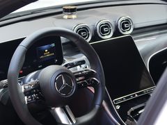 -泰州之星奔驰4S店(海陵店)