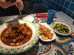 -楼兰古丽·新疆拌面·清真(华阳城店)