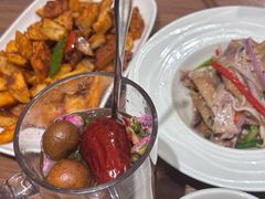 -贯贯吉·清真餐厅(浙江中路店)