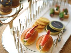-瑰丽酒店·海吧·天际下午茶·现场DJ·天台酒吧