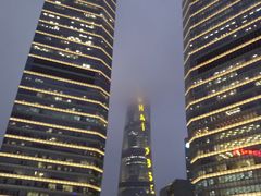 -陆家嘴空中步行连廊