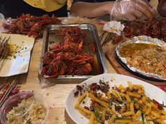 -郑记•不夜城烧烤•龙虾•虾蟹(黄鹤楼店)