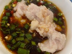 -老来福·非遗酸汤兔(凯旋路店)