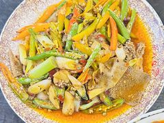 -醉八仙热酒馆(渝中店)