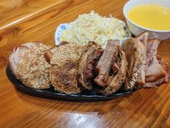 -老天桥酱肉烧饼夹肘子(天桥店)