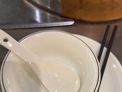 -胡须佬鸡煲四季火锅店(石厦西村直营店)