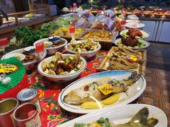 -闯关东东北农家菜(崂山石老人店)