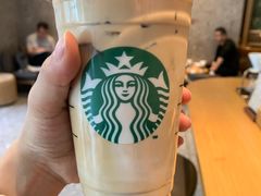 浓郁咖啡拿铁-星巴克(深圳港隆城分店)