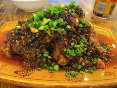 干锅排骨-八妹稀饭王