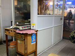 -煲煲香快餐(南京路店)