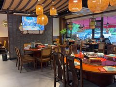 -魏铭鱼头捞饭(晋阳路店)