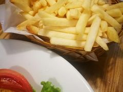 炸薯条-沈阳瑞士酒店·普拉那啤酒坊