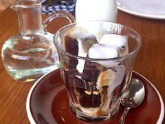 -ROAST coffee & eatery