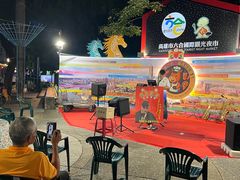 -六合夜市