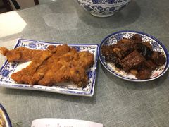 炸猪排-腔调面(斜土路店)