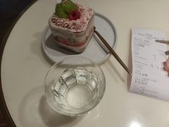 -LE SAPHIR 莎菲尔菓子(和兴店)