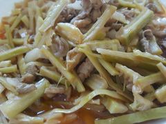 -天乐农家鱼头王(天目湖店)