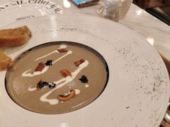 黑松露奶油蘑菇汤-IL TEATRO 精品意大利餐厅