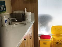 -上海仁爱医院口腔科 · 种植