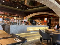 -北京保利大厦酒店(东四十条地铁站店)